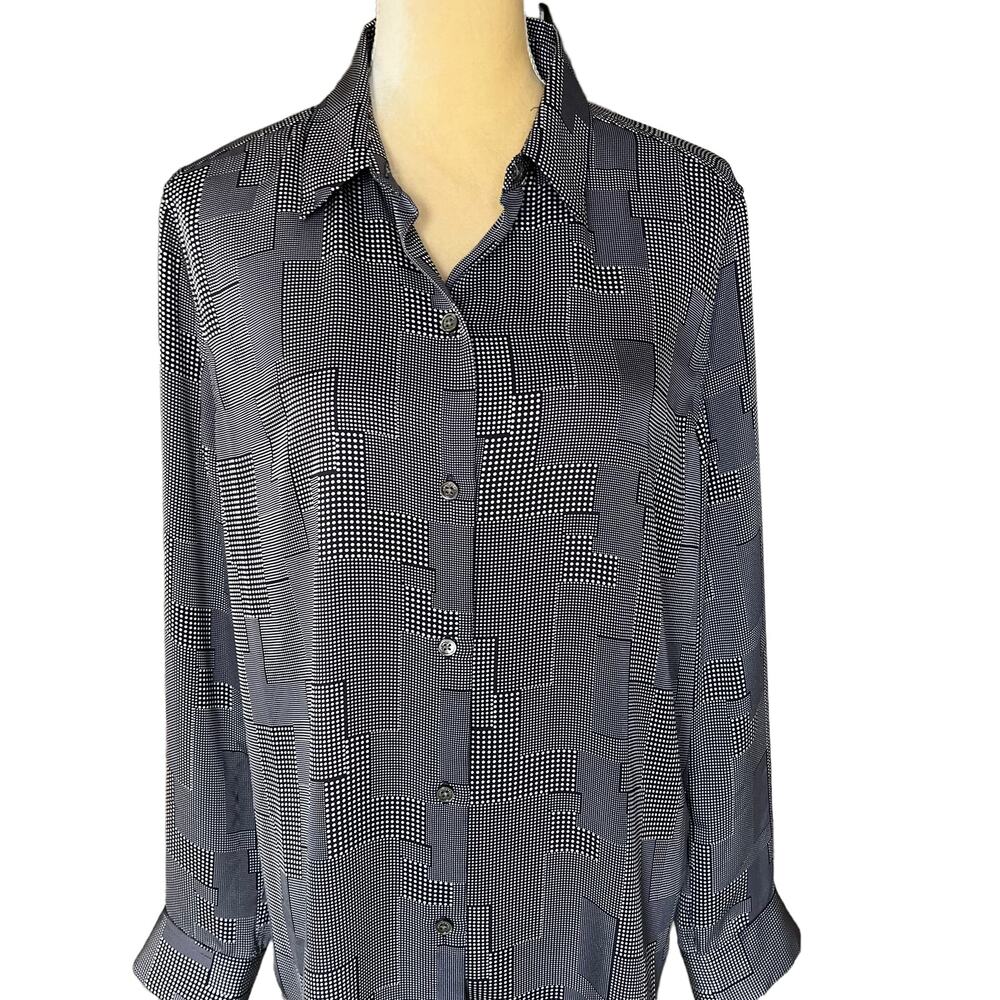 Equipment Femme Button Down Shirt Top NEW Size Large Blue - Picture 2 of 8
